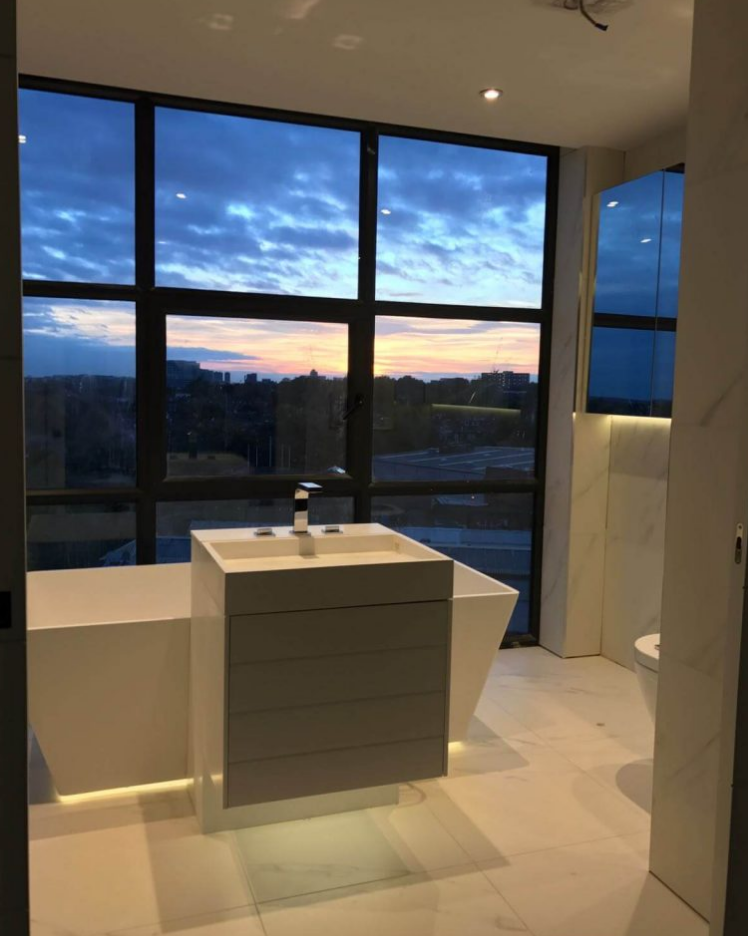 Luxury Bathroom 1